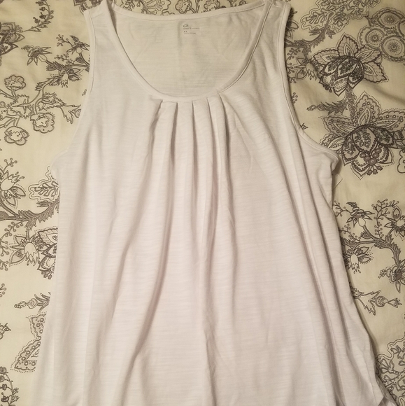 GAP Tops - BRAND NEW Gap fit maternity tank